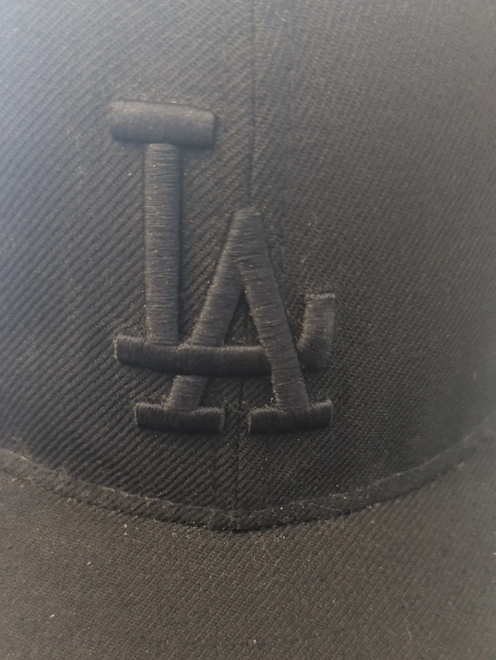 New Era Wool Los Angeles LA Embroidered Black Men's Baseball Cap 7 1/4